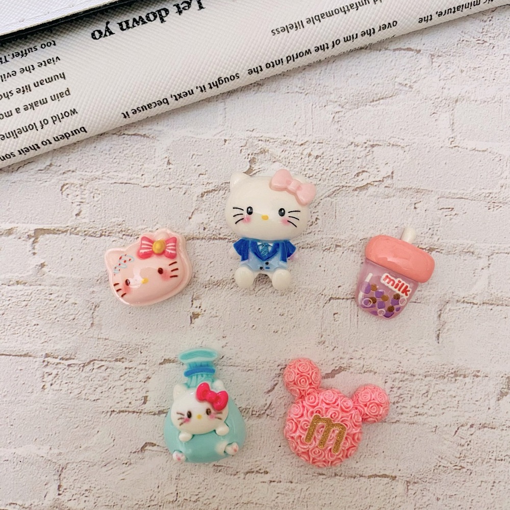 Croc charms